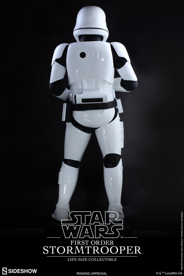 Hot Toys Life Size: Star Wars The Force Awakens – First Order