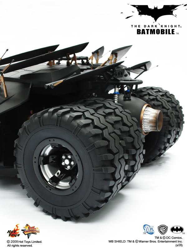 Hot Toys: Dark Knight Batmobile