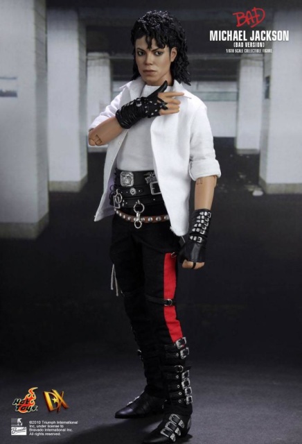 Doons Dungeon: Hot Toys Michael Jackson BAD DX 03 Review